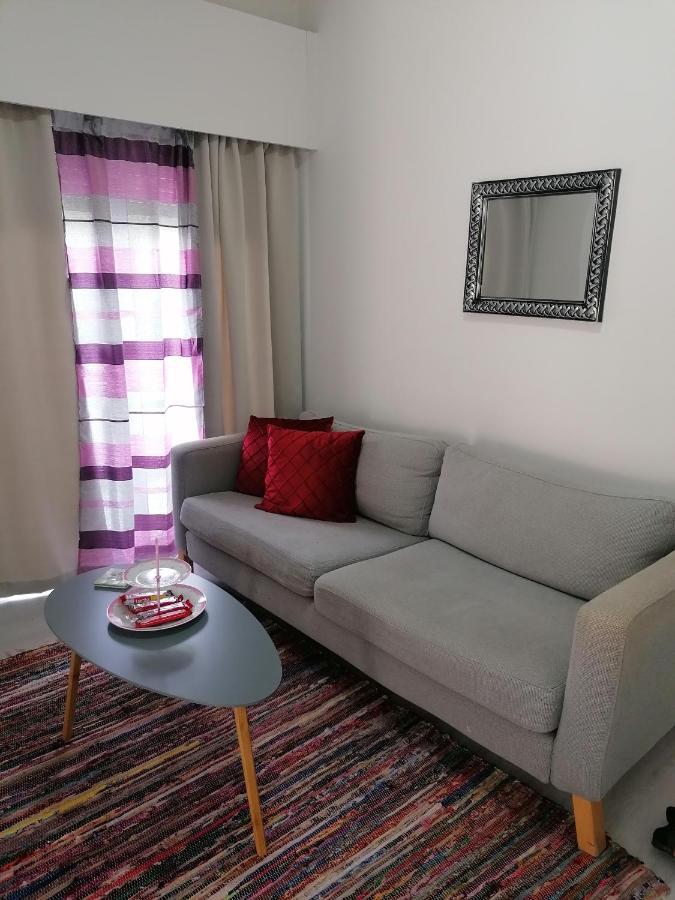 Elenas 1 Bedroom Apartment In Limassol Center Esterno foto